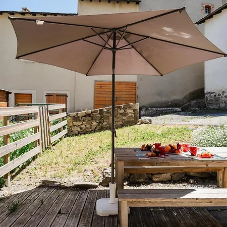 L'estable Au Coeur Des Angles Terrasse 4 A 8 Pers * Les Angles (Pyrenees-Orientales)